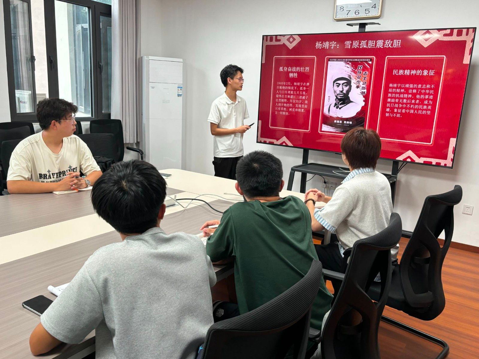 https://news.huat.edu.cn/__local/E/D9/66/6F73F20785561EF47304FC94106_937E5379_4BE21.jpg